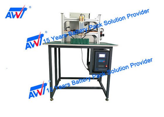 18650 32650 प्रिसिजन स्पॉट वेल्डर, टच स्क्रीन के साथ 5000A 220V स्पॉट वेल्डर